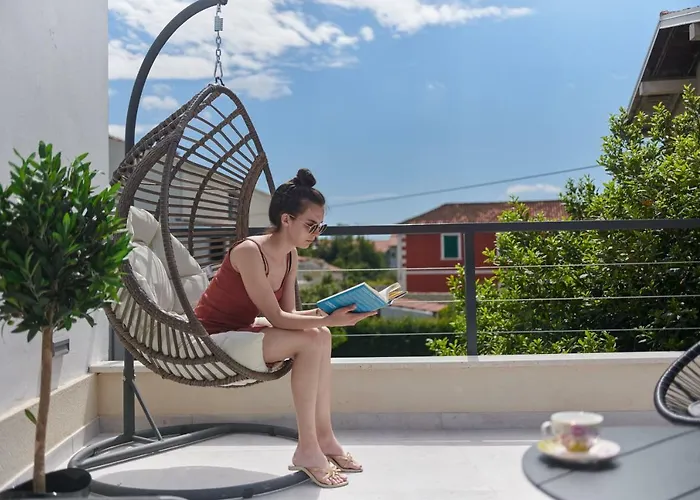 Baronessa Задар